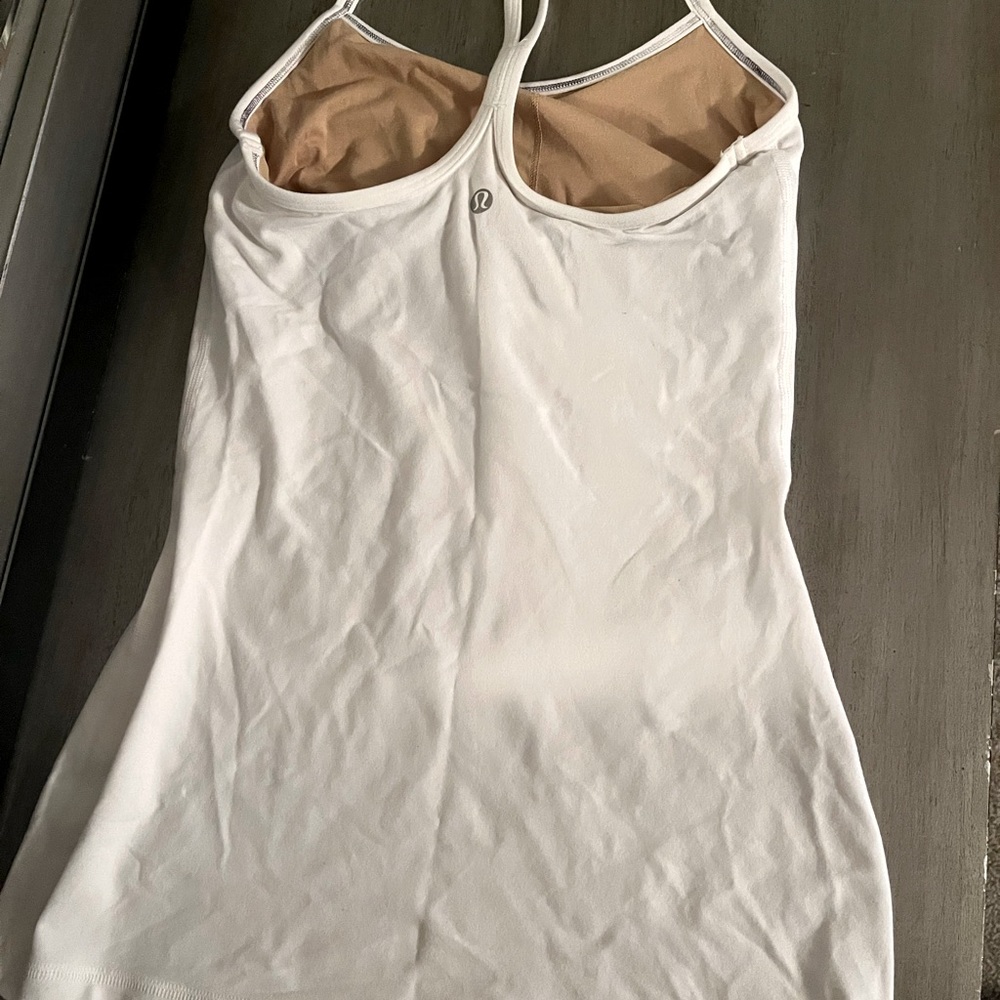Lululemon workout tank